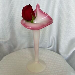 Pairpoint Gunderson Shiny Peach Blow 'Jack in the Pulpit' Bud Vase